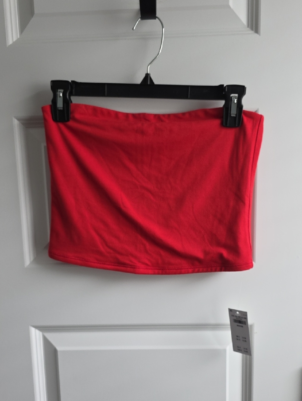 Hollister Women's Red Tube Top Size Medium G108